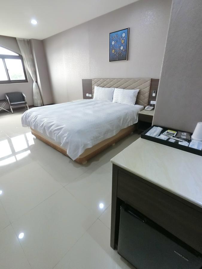 Formosa Hotel Douliu Exterior foto